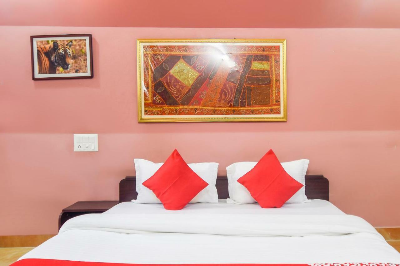 Oyo 47464 Hotel The Country Club Bilāspur Εξωτερικό φωτογραφία